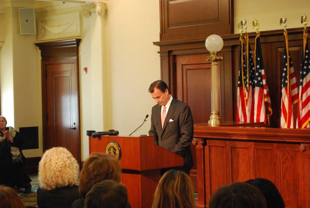 Former Nassau County Executive Tom Suozzi, at his concession speech before media outlets and supporters on Dec. 1, 2009 in Mineola. Following a historic recount, he lost to Ed Mangano by less than 400 votes. (Christopher Twarowski/Long Island Press)
