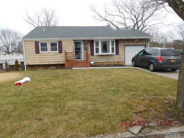 Long Island real estate open houses