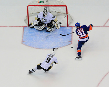 Isles-Game6-Overhead-5-S