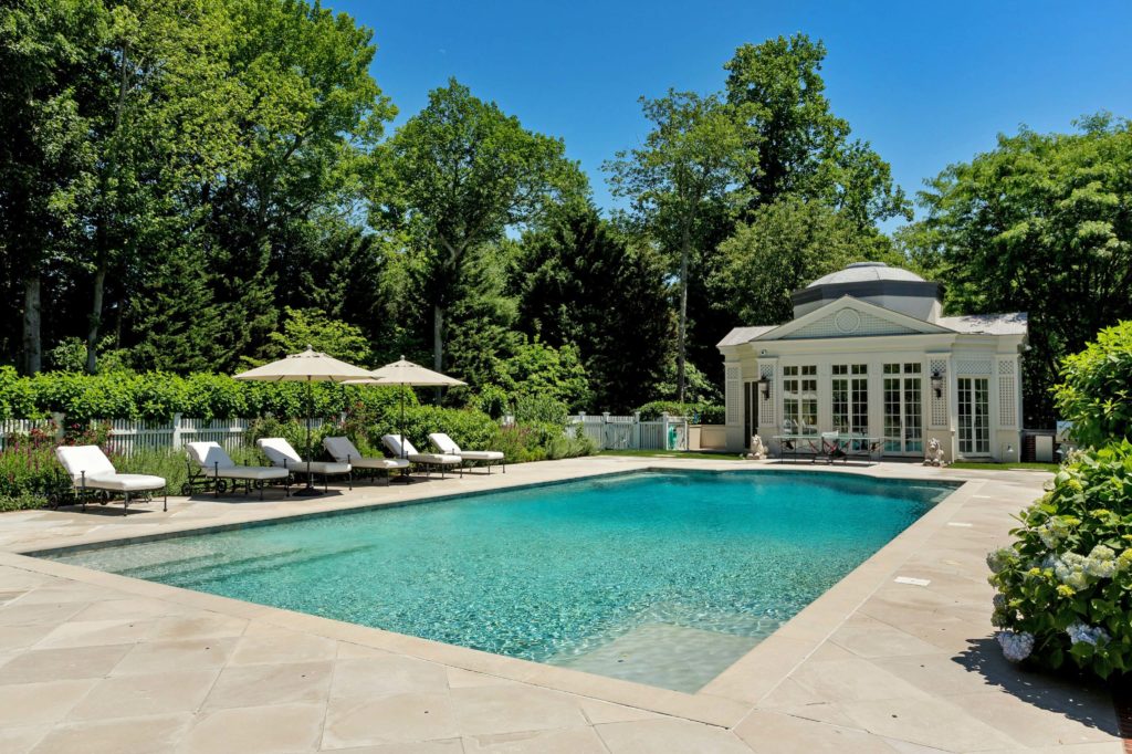 Haut Bois Pool and Pool House 1
