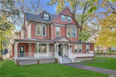 roslyn heights