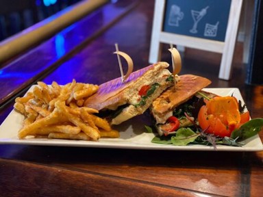 restaurants on long island