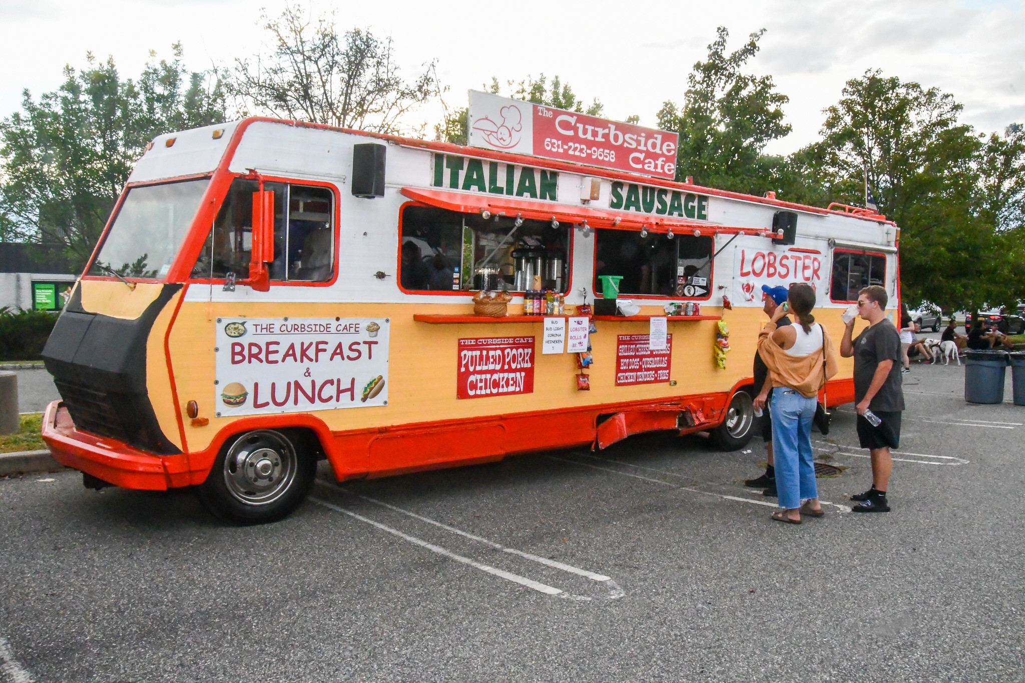 Image 12 The Curbside Cafe