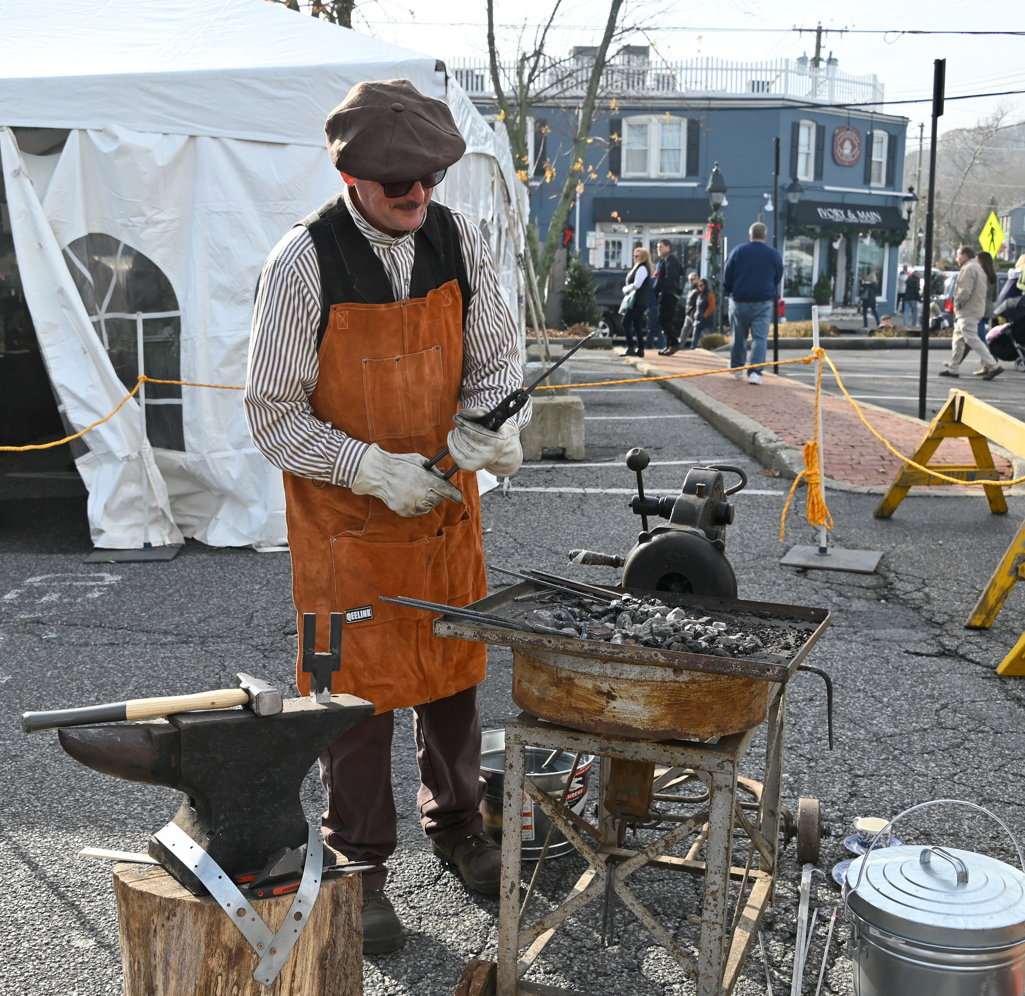 Image 18 The 27th Annual Charles Dickens Festival