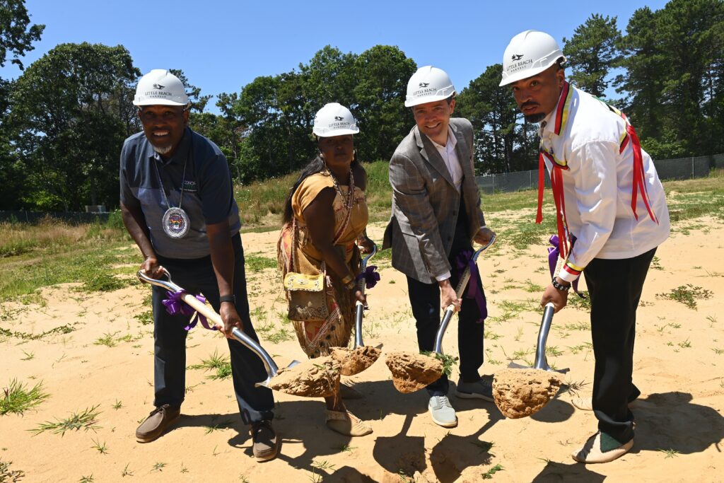 071122 LBH Groundbreaking 004 1024x683 1