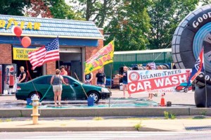 Fundraiser 083116C