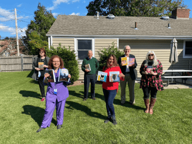 HicksvilleLibrarian_110620A