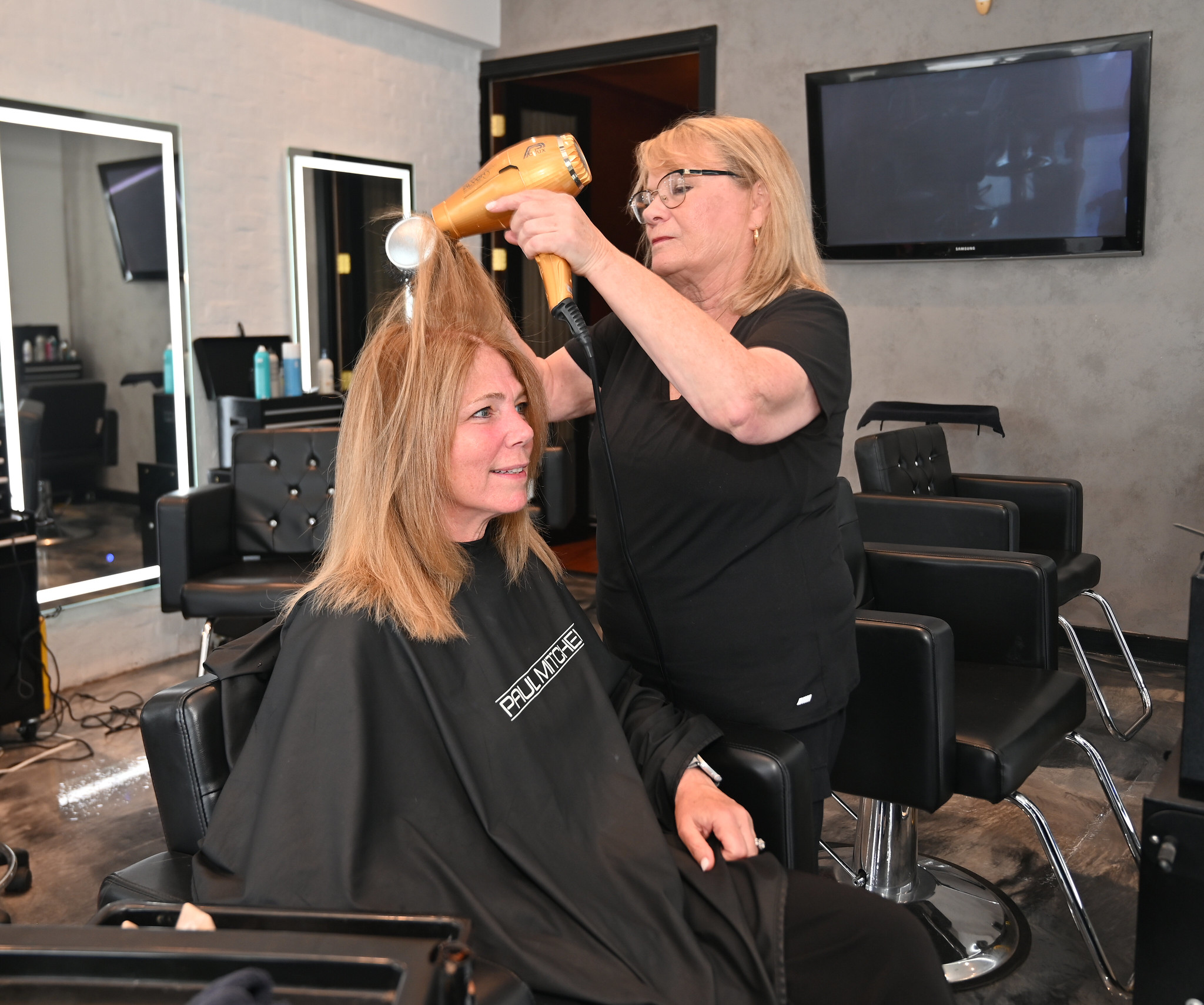 Salon