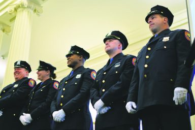 PoliceCrumb_112316_B