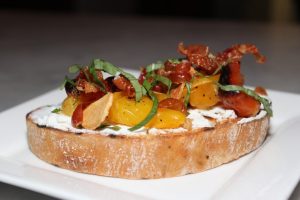 Roasted Tomato Bruschetta 1024x683 1