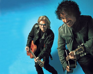 300resolution-daryl-hall-and-john-oates-credit-mick-rock2