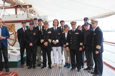 Elcano (1)b