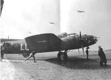 FERRIS_American Air Museum in Britain