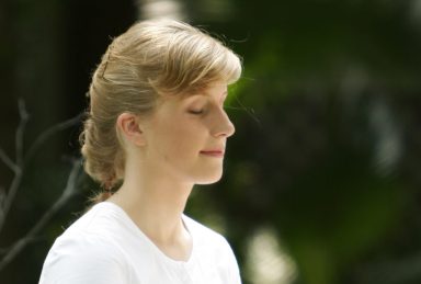 woman-481769 wellness