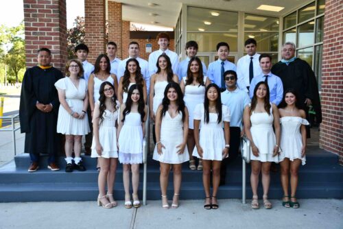 Carle Grad A 500x334 1