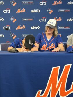 Mets 4 251x334 1