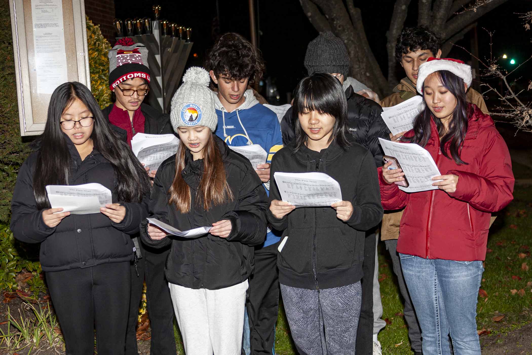 manorhaven menorah lighting christmas holiday