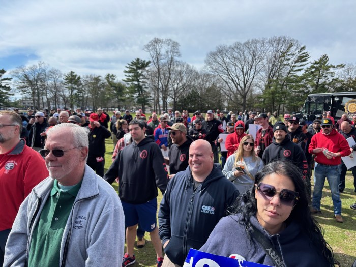 DeRiggi Whitton IBEW 1049 rally 6