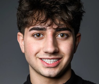 Zach Yadegari is the co-founder and CEO of the calorie tracking app, Cal AI, which determines a food's nutritional content by just scanning an image.