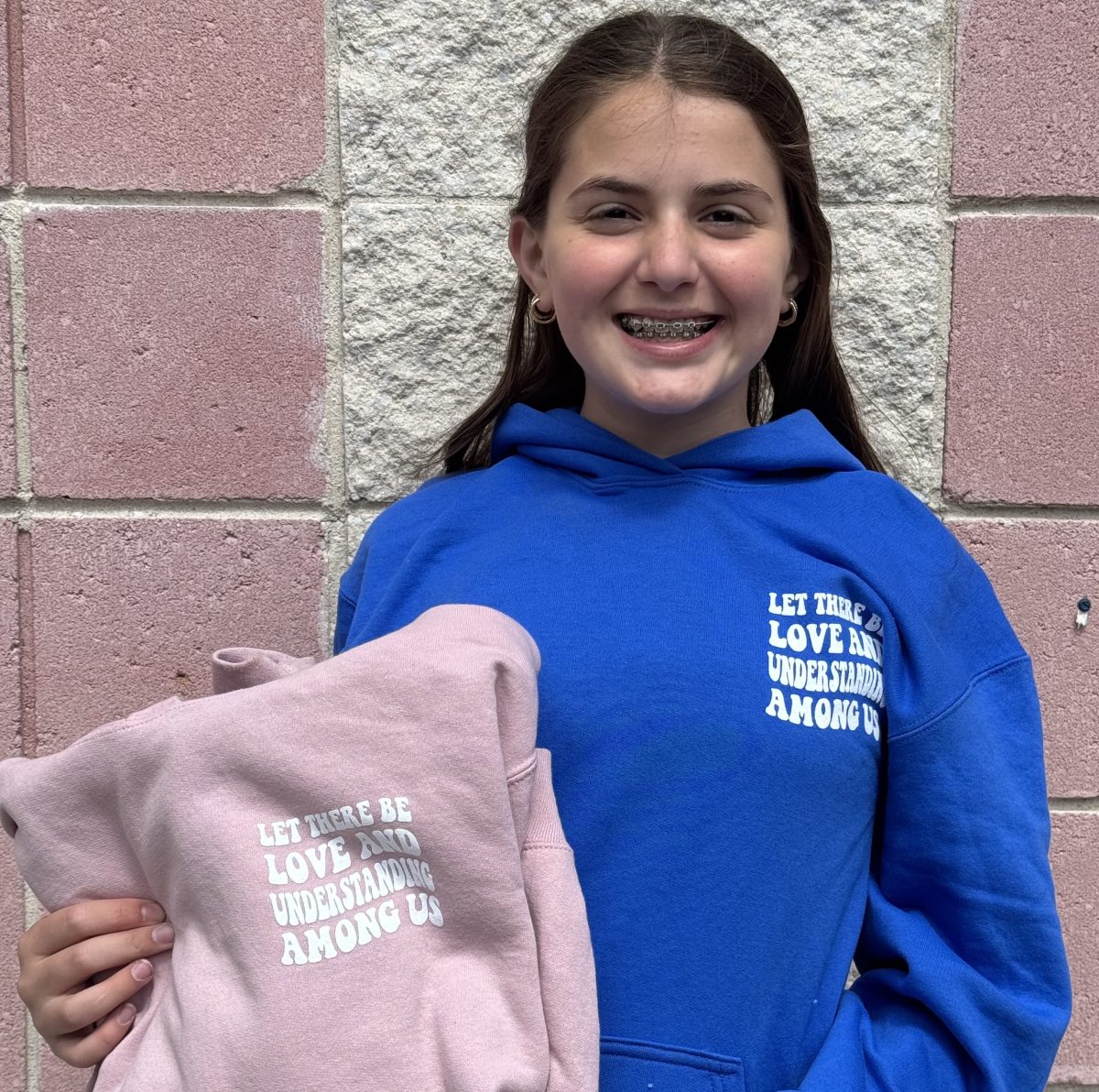 Avery Davidson Roslyn sweatshirts