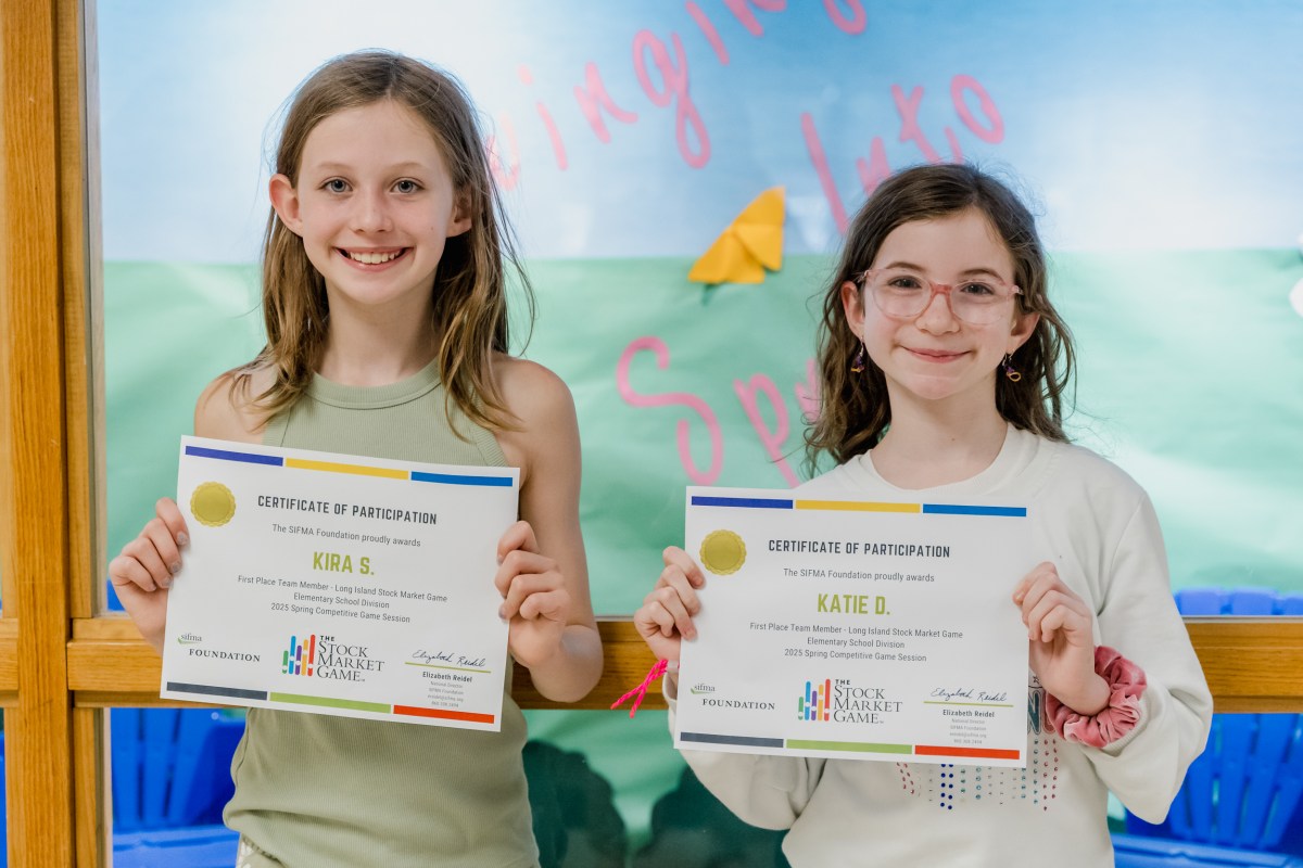 Vernon School fourth graders Katie Dunne and Kira Scanlon earned first place in the elementary division of the 2025 Long Island Spring Stock Market Game.
