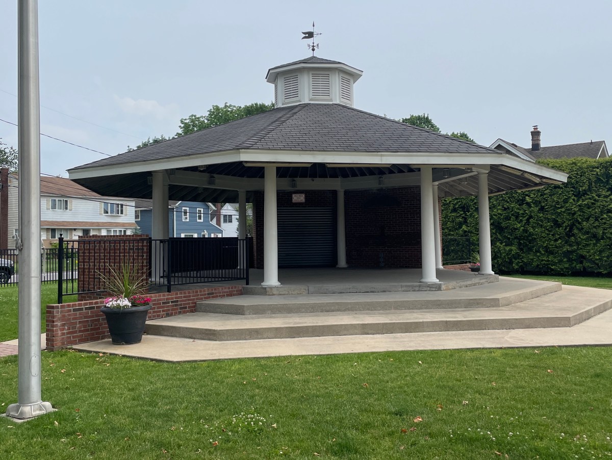NY Forward held a public forum to hear what the community wants completed with the $4.5 million grant awarded to the Village of Farmingdale.