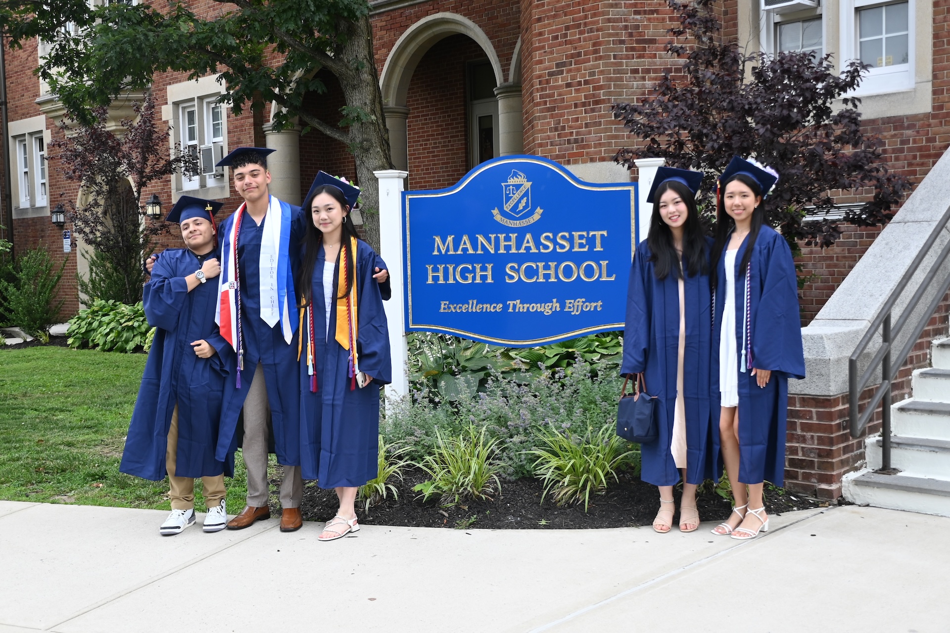 Manhasset High School seniors walked across the stage at the 105th graduation commencement.