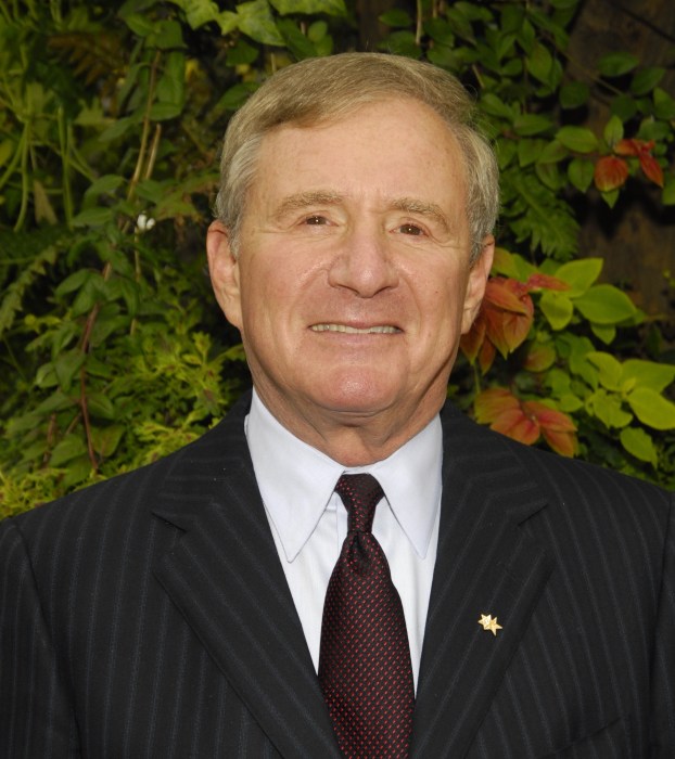 Ronald S Carner